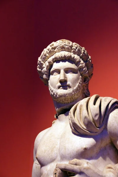 Antalya Turkey Jul 2014 Vertikal Bild Hadrianus Staty Antalya Museum — Stockfoto