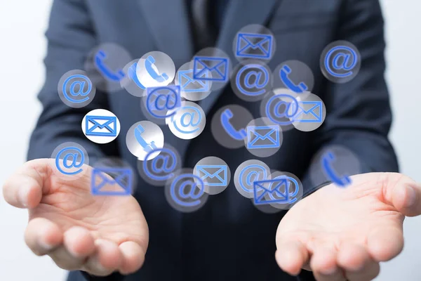 Cyfrowa Koncepcja Sieci Osób Online Korzystanie Internetu Komunikacji Ikona Mail — Zdjęcie stockowe