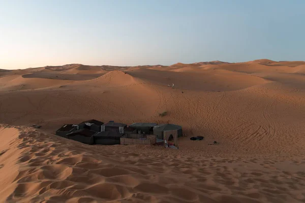 Scenic View Tents Desert Calm Day — Stock Photo, Image