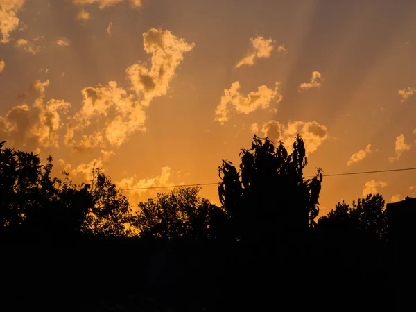 黄金の時間で風光明媚な夕日の魅惑的な景色 — ストック写真