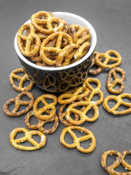 Bowl Pretzels Table — Stock Photo, Image