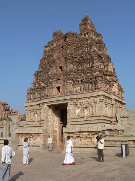 Hampi Índia Fevereiro 2005 Tiro Vertical Antiga Aldeia Sul Estado — Fotografia de Stock