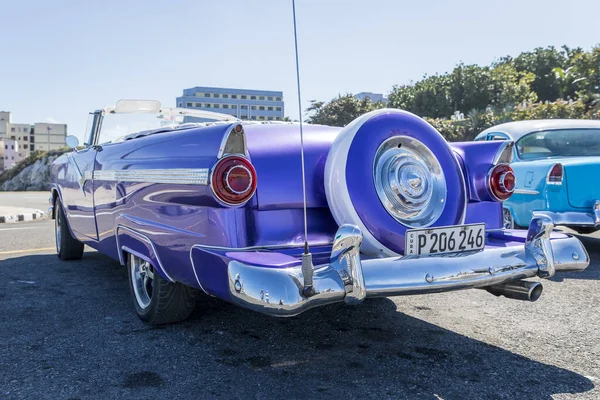 Habana Kuba Januar 2020 Nahaufnahme Eines Lila Autos Retro Stil — Stockfoto