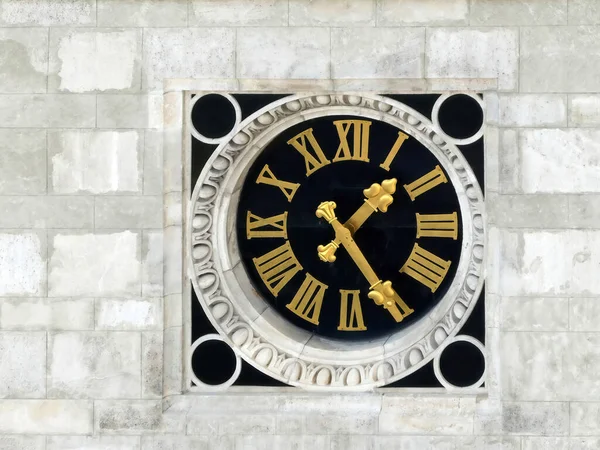 Budapest Hungary Sep 2019 Closeup Clock Stephen Basilica Budapest Hungary — стокове фото