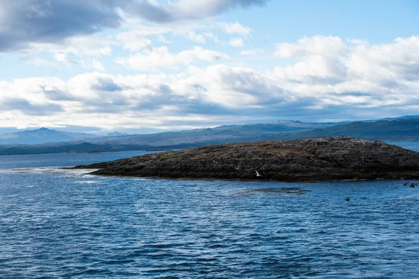 Pemandangan Indah Tierra Del Fuego Danau Dan Pegunungan — Stok Foto