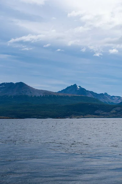 Ένα Υπέροχο Τοπίο Της Tierra Del Fuego Βουνά — Φωτογραφία Αρχείου