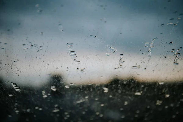 Primer Plano Gotas Agua Parabrisas Del Coche —  Fotos de Stock