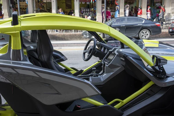 Galveston Stati Uniti Dicembre 2018 Primo Piano Polaris Slingshot Verde — Foto Stock