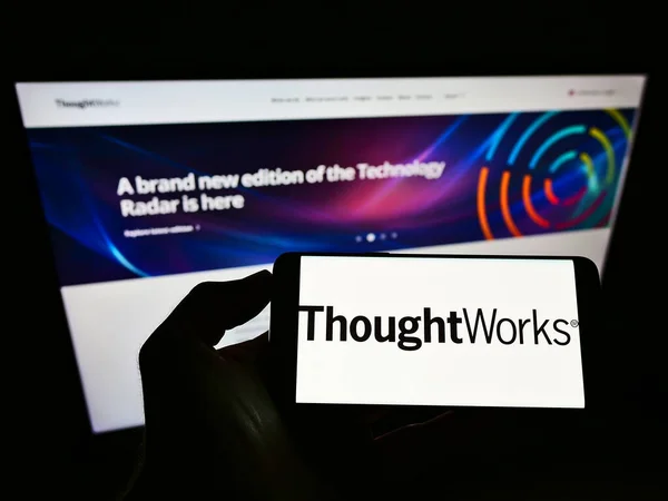 Stuttgart Germany Haziran 2021 Abd Yazılım Şirketi Thoughtworks Inc Logosunu — Stok fotoğraf