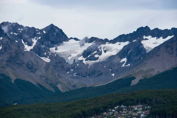 Uma Paisagem Maravilhosa Tierra Del Fuego Montanhas — Fotografia de Stock
