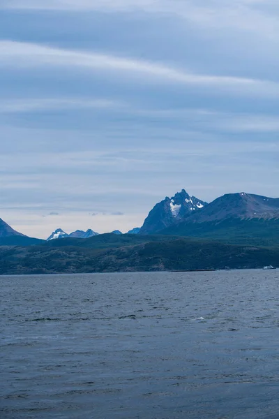 Ένα Υπέροχο Τοπίο Της Tierra Del Fuego Βουνά — Φωτογραφία Αρχείου