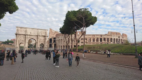 Ρωμη Ιταλια Δεκ 2016 Πόλη Της Ρώμης Άνθρωποι Μπροστά Από — Φωτογραφία Αρχείου
