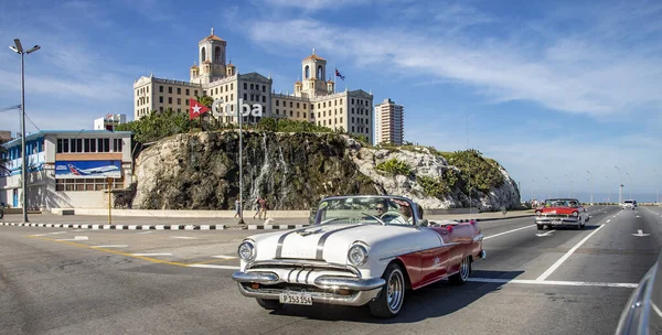 Cuba Gru 2019 Klasyczny Amerykański Samochód Jedna Głównych Atrakcji Dla — Zdjęcie stockowe