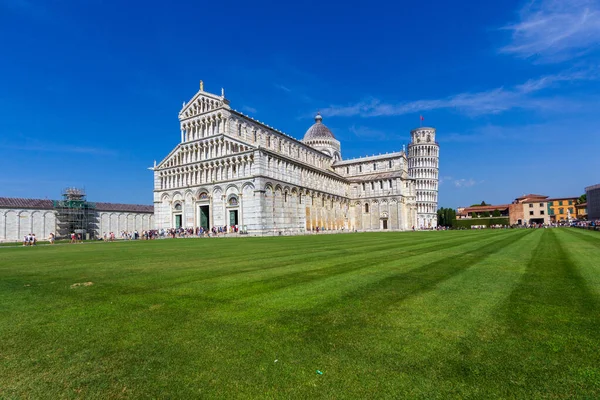 Pisa Talya Güneşli Bir Günde Tarihi Katedrali Olan Eski Bir — Stok fotoğraf