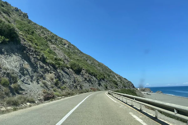 Strada Costiera Circondata Montagne Dal Mar Mediterraneo — Foto Stock