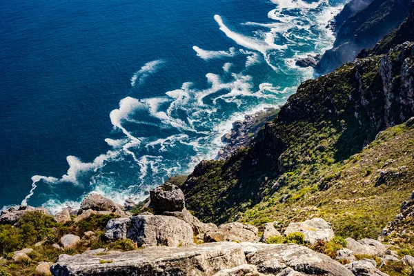 Cape Town Güney Afrika Kıyıya Vuran Güzel Bir Okyanusun Manzarası — Stok fotoğraf