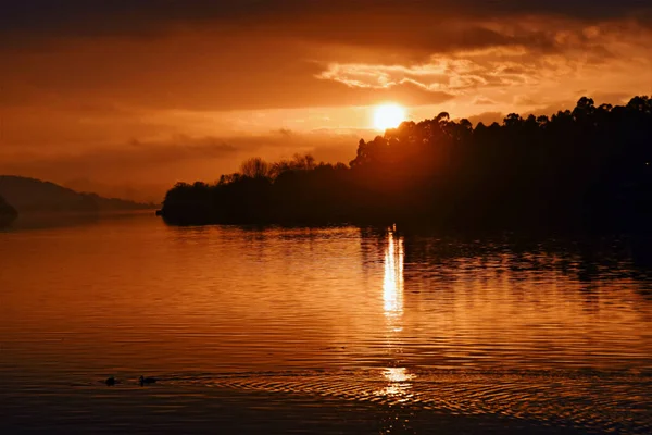 Beautiful Orange Sunset Lake — Stock Photo, Image