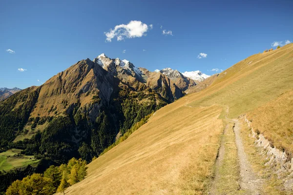 Tiro Uma Paisagem Queda Tardia Parque Nacional Hohe Tauern Tirol — Fotografia de Stock