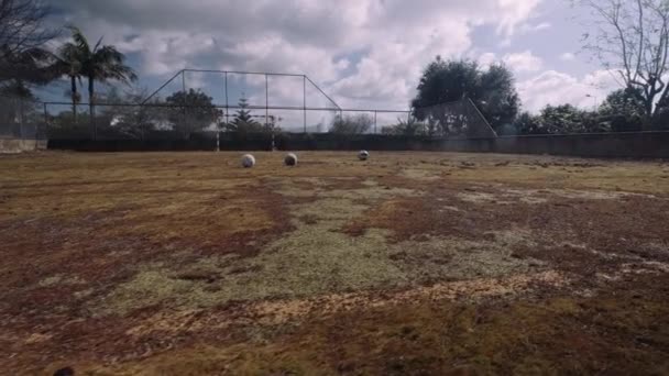 Vista Pitoresca Campo Futebol Com Bolas — Vídeo de Stock