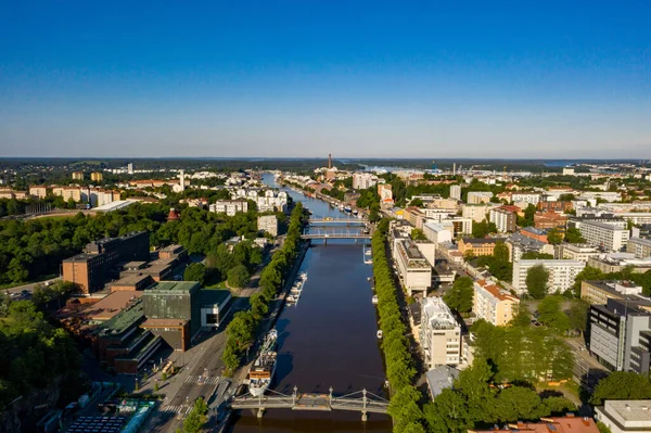 Aerial Drone View Overlooking Aurajoki River Καλοκαίρι Πρωί Στο Turku — Φωτογραφία Αρχείου