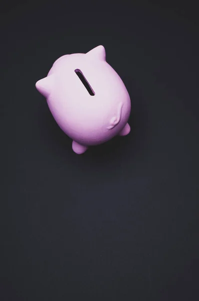Banco Piggy Rosa Isolado Fundo Preto Com Espaço Livre Para — Fotografia de Stock