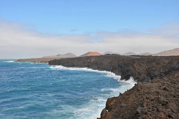 Lavagestein Der Rauen Küste Der Spanischen Kanarischen Inseln — Stockfoto