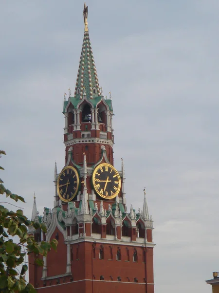 莫斯科克里姆林宫古老的Spasskaya塔 — 图库照片