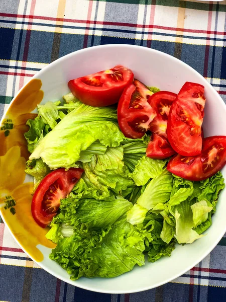 Sebzeli Sağlıklı Bir Salata — Stok fotoğraf