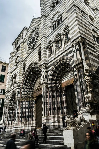 Genoa Italien Mar 2018 Vacker Bild Gotiska Saint Lawrence Katedralen — Stockfoto