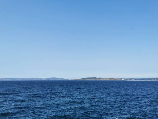 Een Schilderachtig Uitzicht Rustige Zee Een Heldere Zonnige Dag Coruna — Stockfoto