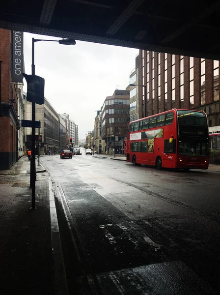 London Vereinigtes Königreich Februar 2016 Eine Vertikale Aufnahme Einer Vielbefahrenen — Stockfoto