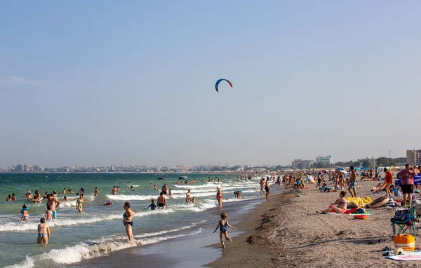 Navodar Rumänien Juli 2021 Die Touristen Strand Von Mamaia Nord — Stockfoto