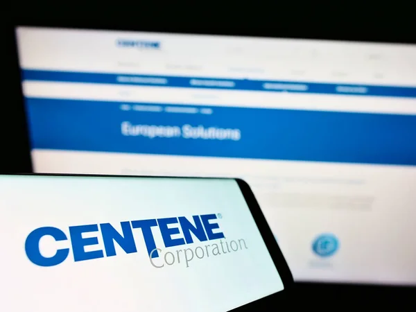 Stuttgart Germany Mar 2021 Abd Işletme Logosu Centene Corporation Cep — Stok fotoğraf