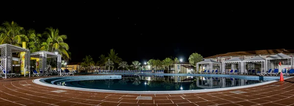 Habana Cuba Julio 2018 Una Foto Nocturna Piscina Del Hotel — Foto de Stock