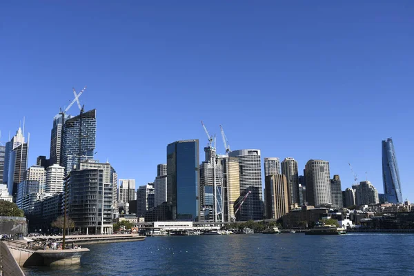 Sydney Australya Haziran 2021 Sydney Nin Modern Binalarının Üzerindeki Mavi — Stok fotoğraf