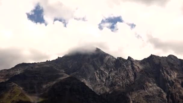 Hermoso Paisaje Las Montañas — Vídeo de stock