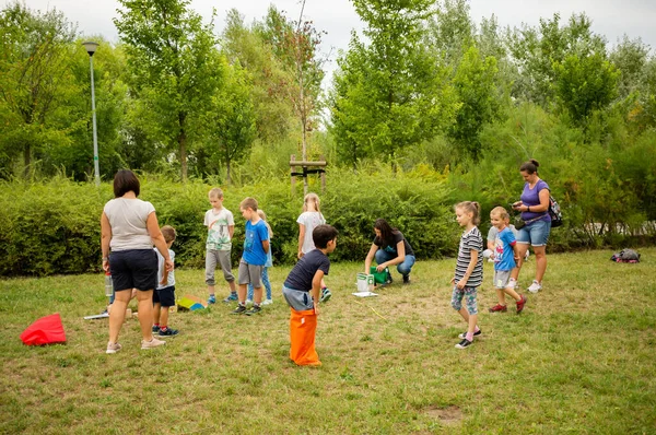 Poznan Poland Aug 2021 Group Kids Adults Playing Different Outdoor — Stock Photo, Image