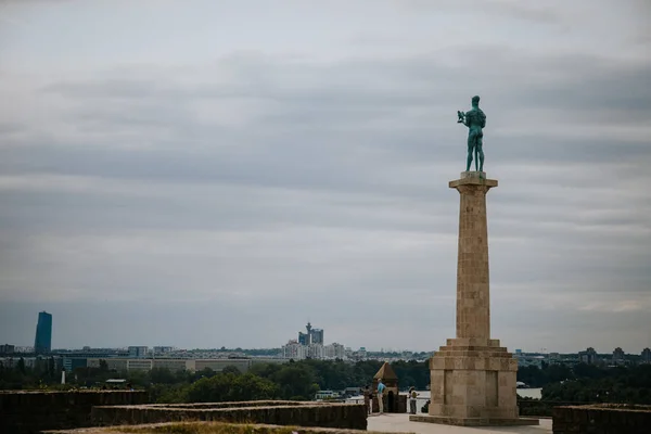 Belgrade Serbie Srpna 2021 Historická Socha Viktora Horním Městě Bělehradské — Stock fotografie