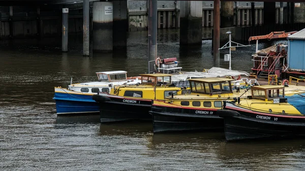 德国汉姆堡 2021年8月20日 德国汉堡港的现代船只特写 — 图库照片