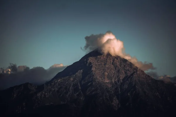 Bel Colpo Montagne Rocciose Durante Giorno — Foto Stock