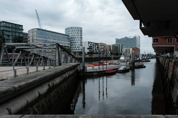 Hamburg Germany Aug 2021 Sandton Harbour Hafencity Cloudy Sky Hamburg — Stock Photo, Image