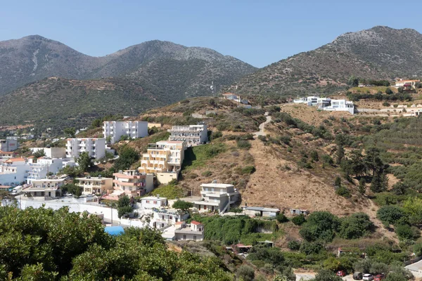 Une Station Balnéaire Sur Les Montagnes Crète Grèce — Photo