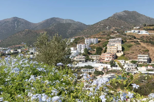 Una Ciudad Turística Las Montañas Creta Grecia — Foto de Stock