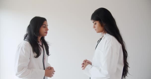 Footage Couple Young Indian Female Doctors Working Together — Video