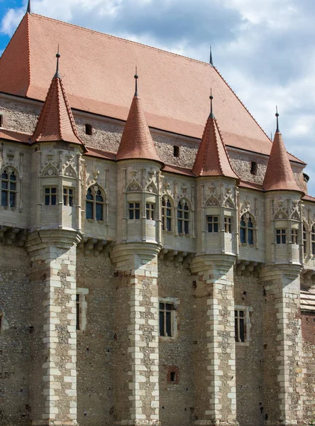 Los Detalles Arquitectónicos Del Castillo Corvin Hunedoara Rumania — Foto de Stock