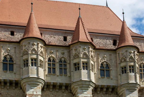 Los Detalles Arquitectónicos Del Castillo Corvin Hunedoara Rumania — Foto de Stock