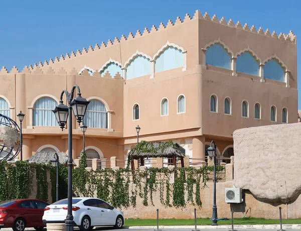 Hofuf Hasa Saudi Arabia Ago 2021 Hotéis Perto Qarah Mountains — Fotografia de Stock