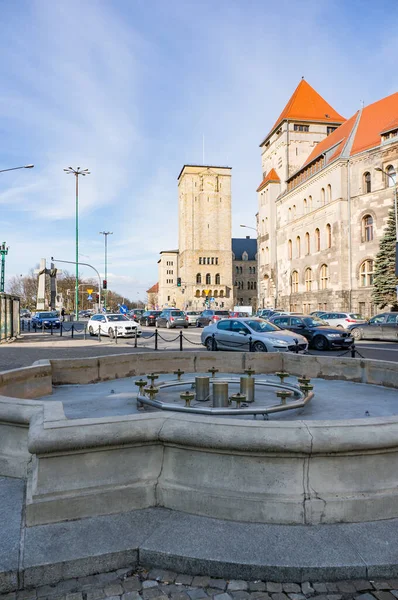 Poznan Polonia Marzo 2018 Fuente Que Funciona Con Castillo Imperial — Foto de Stock