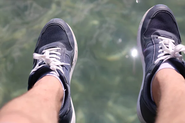 Feet Clear Water — Stock Photo, Image