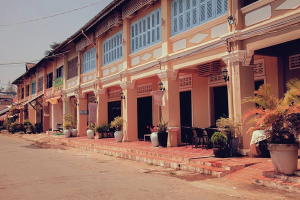 Kampot Kambodia Február 2020 Régi Francia Gyarmati Épületek Házak Mentén — Stock Fotó